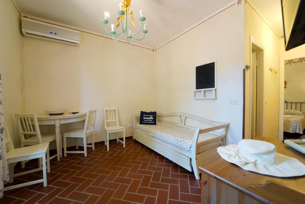 Residence Le Acacie Capoliveri  Esterno foto